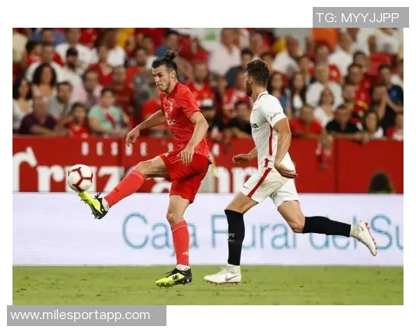 茹子楠因破坏对方单刀进攻被红牌罚下球队雪上加霜局势堪忧